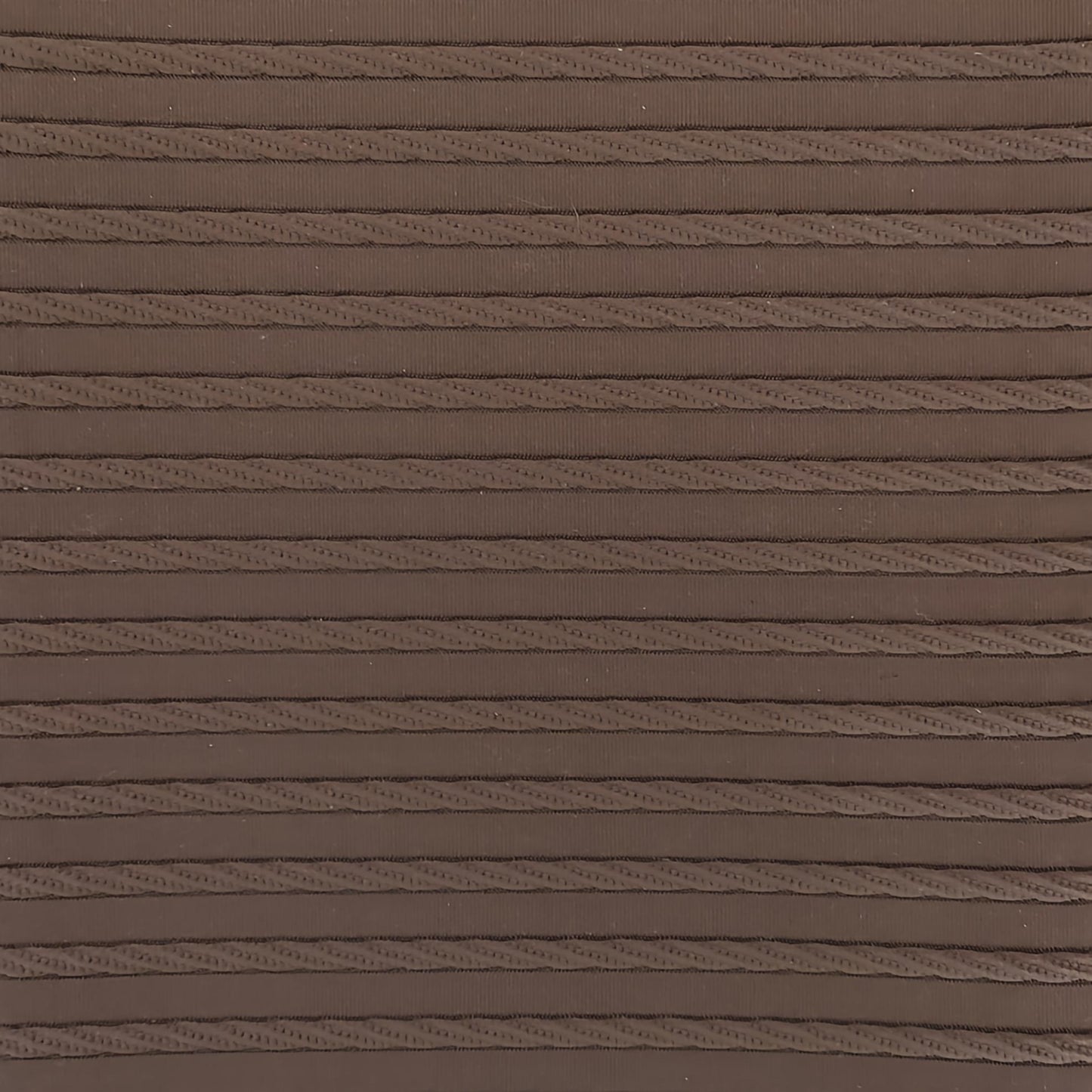 Maglia / Marrone con disegno in rilievo