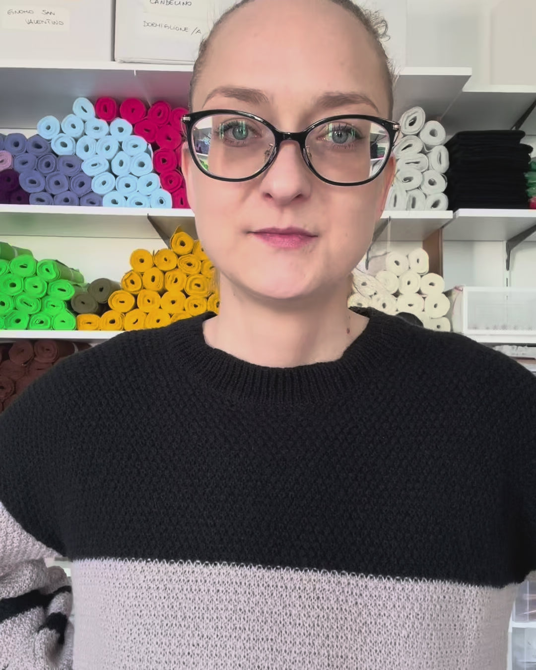 Carica il video: 